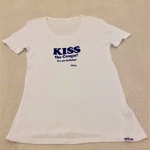 Kiss the cougar t-shirt